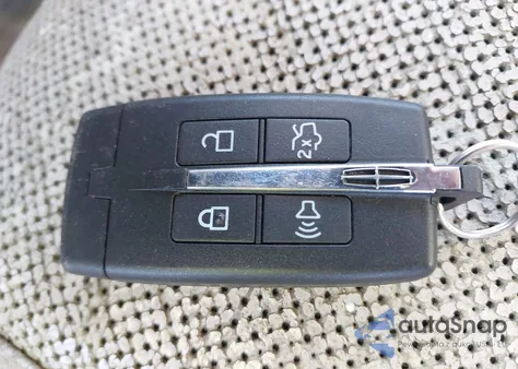 2010 Lincoln Mkt из США, поврежденный, VIN 2LMHJ5ARXABJ11679